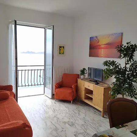 Vicino A Portofino E Alle Cinque Terre - Near Portofino And Cinque Terre Apartment *